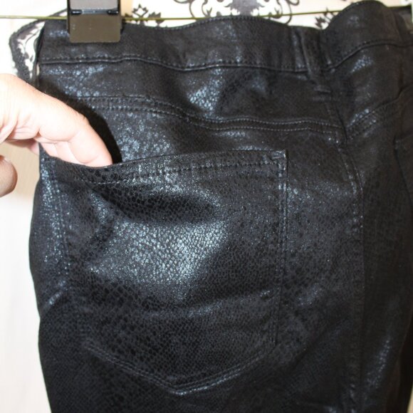 BIG SALE JEANS Seven7 Coated Skinny Faux Leather Black Viper Size 14 30” NWT's - Picture 14 of 16